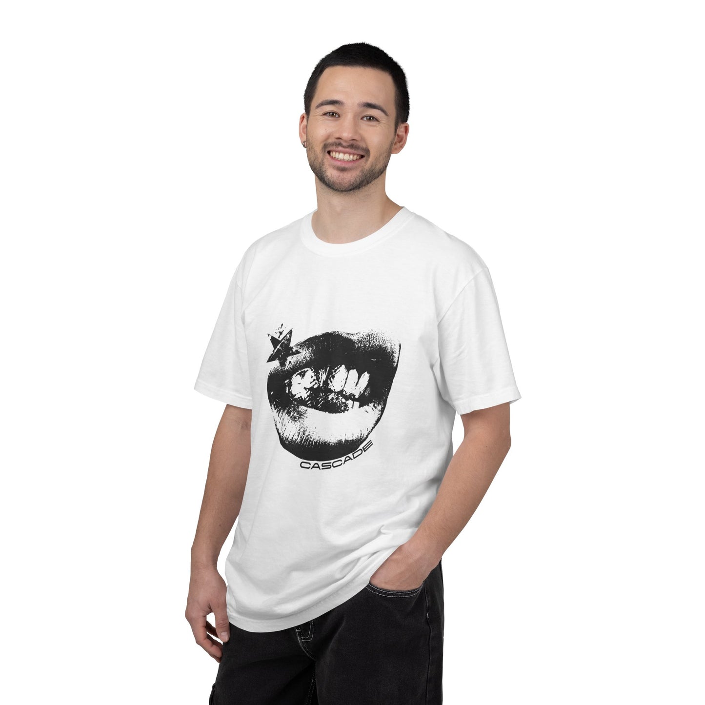 Graphic Tee — Distressed Lip Print 'CASCADE'